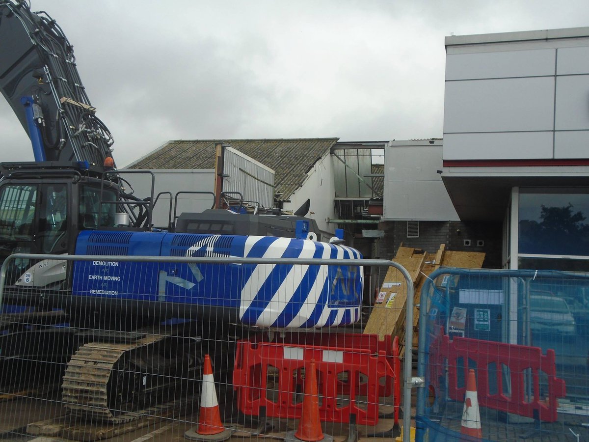 CardiffHonda's tweet photo. The redevelopment activity is in full swing at Cardiff Honda! We are still open throughout the works! https://t.co/t5s7Q8tSov