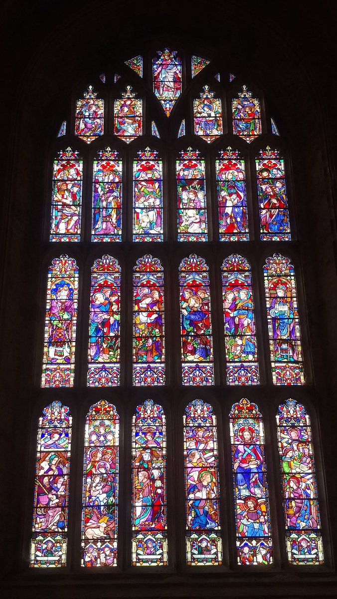 TorriGlass85's tweet photo. Christchurch priory today https://t.co/P5m0CjAsqS