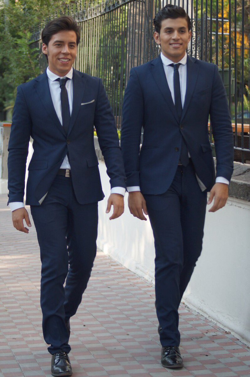 LOSMUCHACHOSGDL's tweet photo. #Brothers #musica #FelizLunes  #Sonríe #Sefeliz https://t.co/HtjMad3UWo