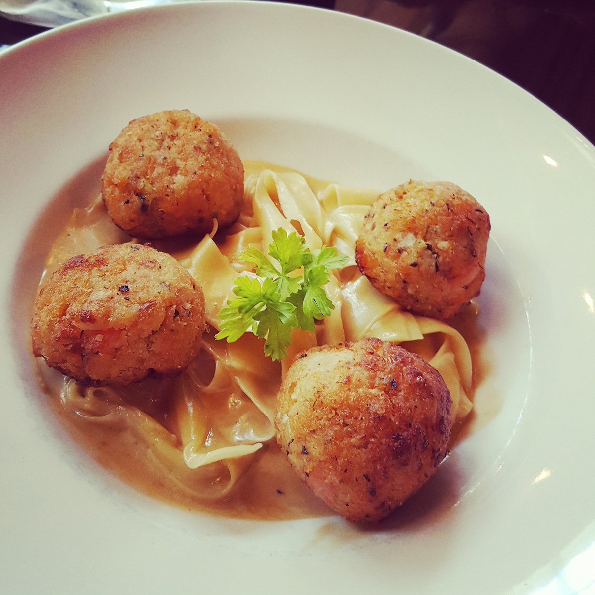 loving_n_j's tweet photo. Salmon meatballs &amp; parpadelle 🤤 This dish is out of this world!!  #RedwoodsGrill&amp;Bar

#LovingNewJersey
#chesternj #njrestaurants #njfoodie https://t.co/ak7T03gUkc