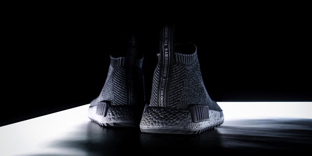JustFreshKicks tweet picture