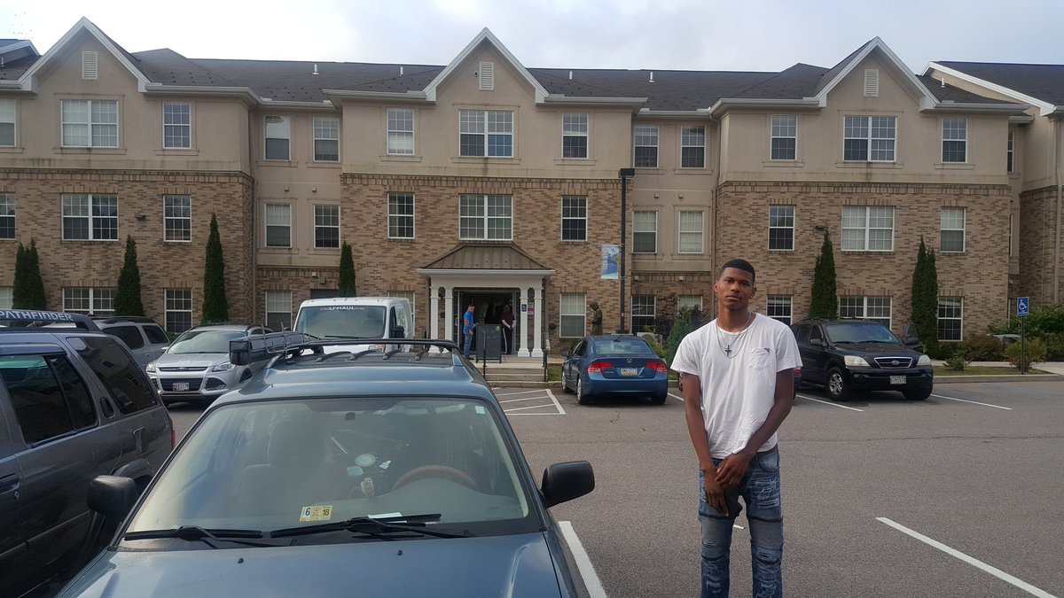 RJettHoopsFdn's tweet image. I'm still #alive &amp;amp; starting my freshman year thnx 2 #CardiacTesting #TestYourAthlete #Jetterstory #AthletesGetTested