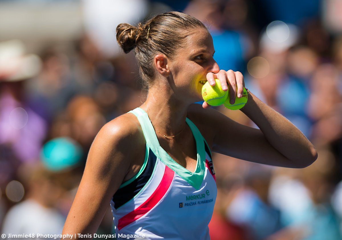 KAROLINA & KRYSTINA PLISKOVA - Página 14 DI5UUFAW4AA3BDF