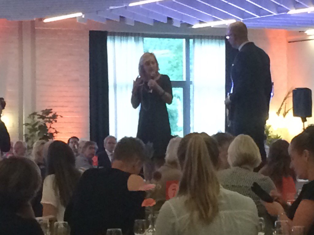 SBBNL's tweet photo. Minister Bussemaker @MinOCW : 'Het mbo in Nederland is fantastisch!' 
#mbodiner https://t.co/f4uDysHEWS