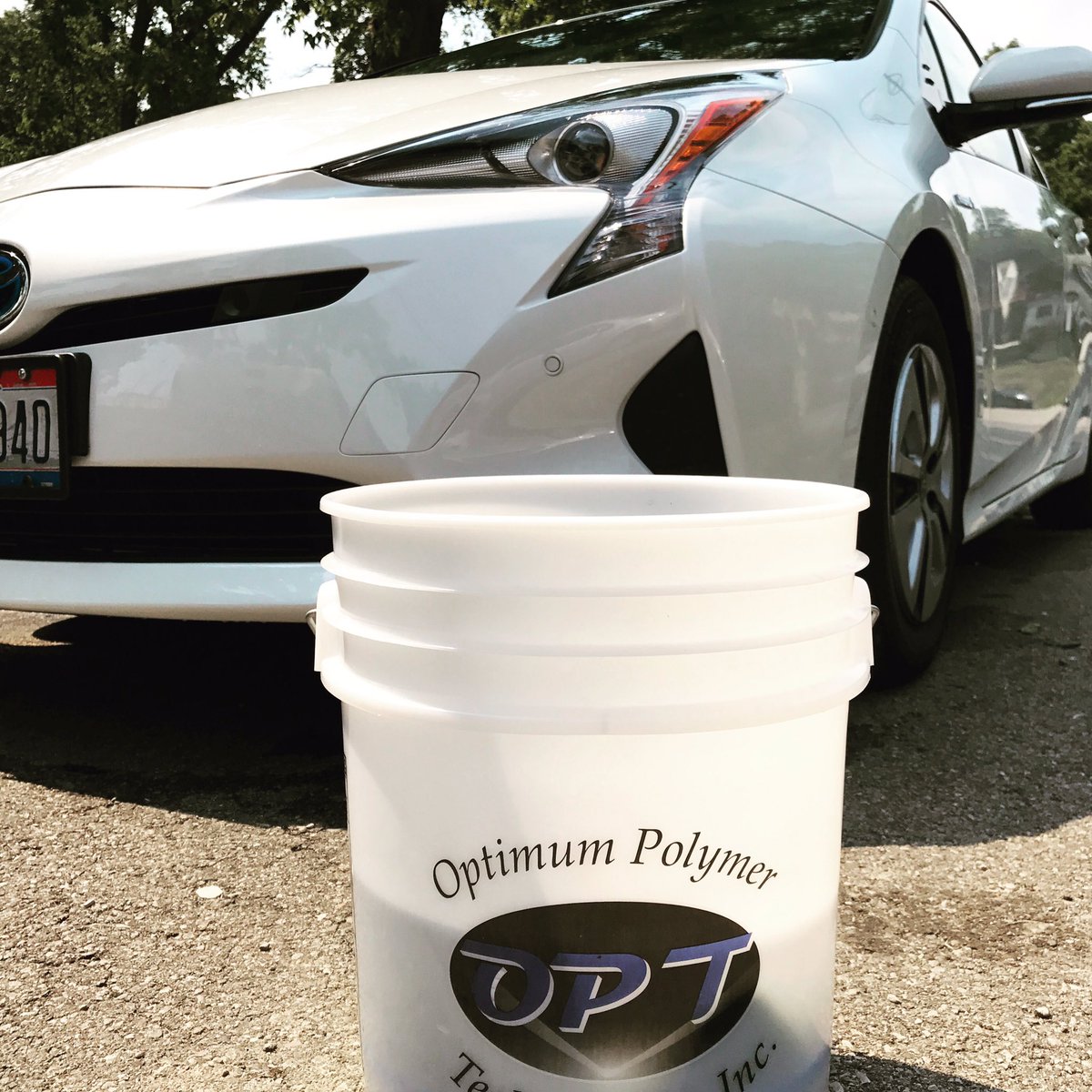 batsai's tweet photo. Optimum Car Care products to the rescue! #optimumpolymertechnologies #onr #gopriusgo https://t.co/8rEIJvPOVV