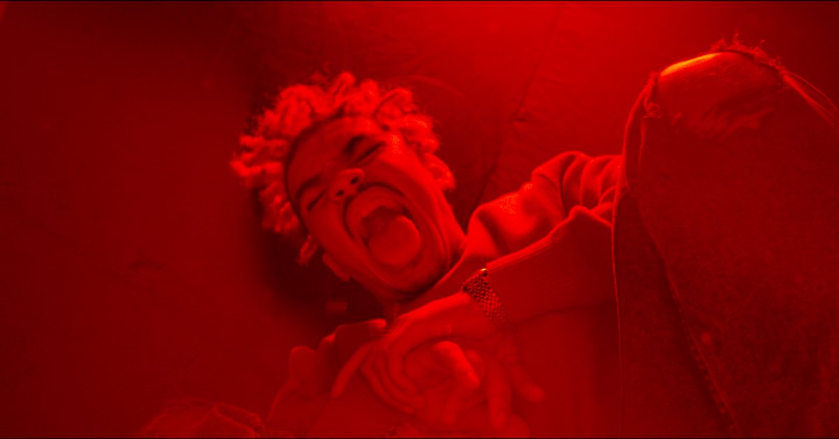 Shane_Eagle's tweet photo. Retweet if you're fucking with the Let it Flow Visual https://t.co/5bQNCF7jcf https://t.co/XFQebrKDMD