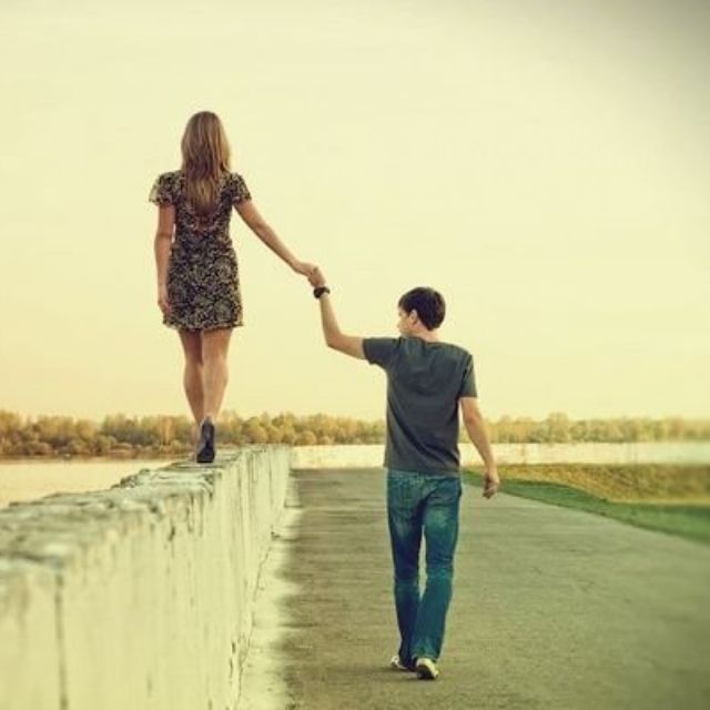 She is a true. She is my best friend. She is a true. Wish you back. She is a friend of mine перевод.