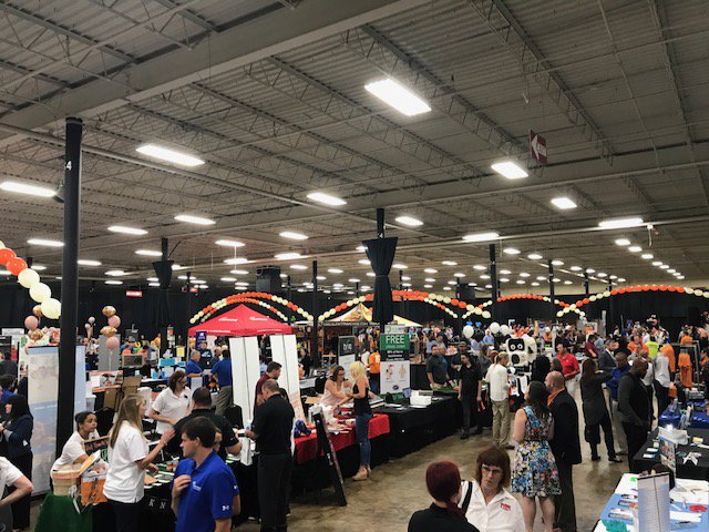 M3TechGroup's tweet photo. Check out some pics from last week's #Schmoozapalooza - jump in our mentions if you were there! https://t.co/jGpK0Ks8h4