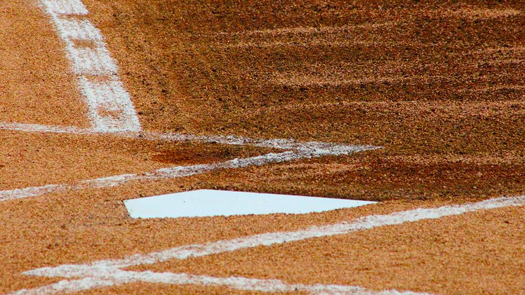 MLB's tweet photo. Ain’t no place like home. https://t.co/WbApGMBoku