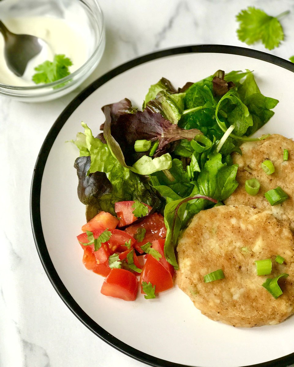 WhatsCookinUK's tweet photo. Whose dishing these up for dinner?
Sri Lankan fish cakes๐#thisweeksmenu #whatscookinuk #followus https://t.co/0X8YTvWlbw