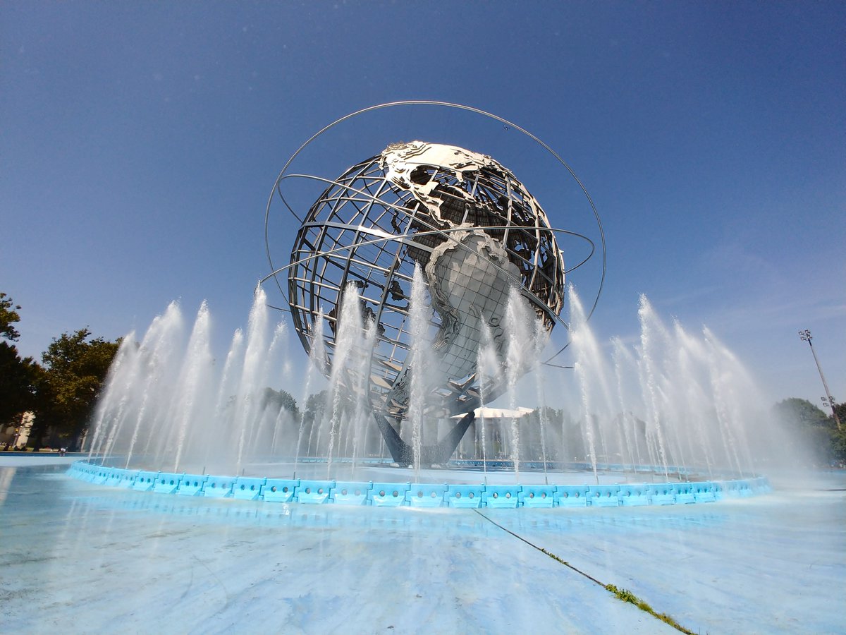 MKBHD's tweet photo. Prime examples of LG V30 standard camera vs wide angle camera https://t.co/TLtUHancgB