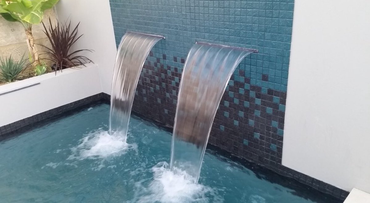 Decoorpic's tweet photo. مقاس مسبح خارجي
3,5*7,5 m
#Pool https://t.co/TlOw3U3Ybf