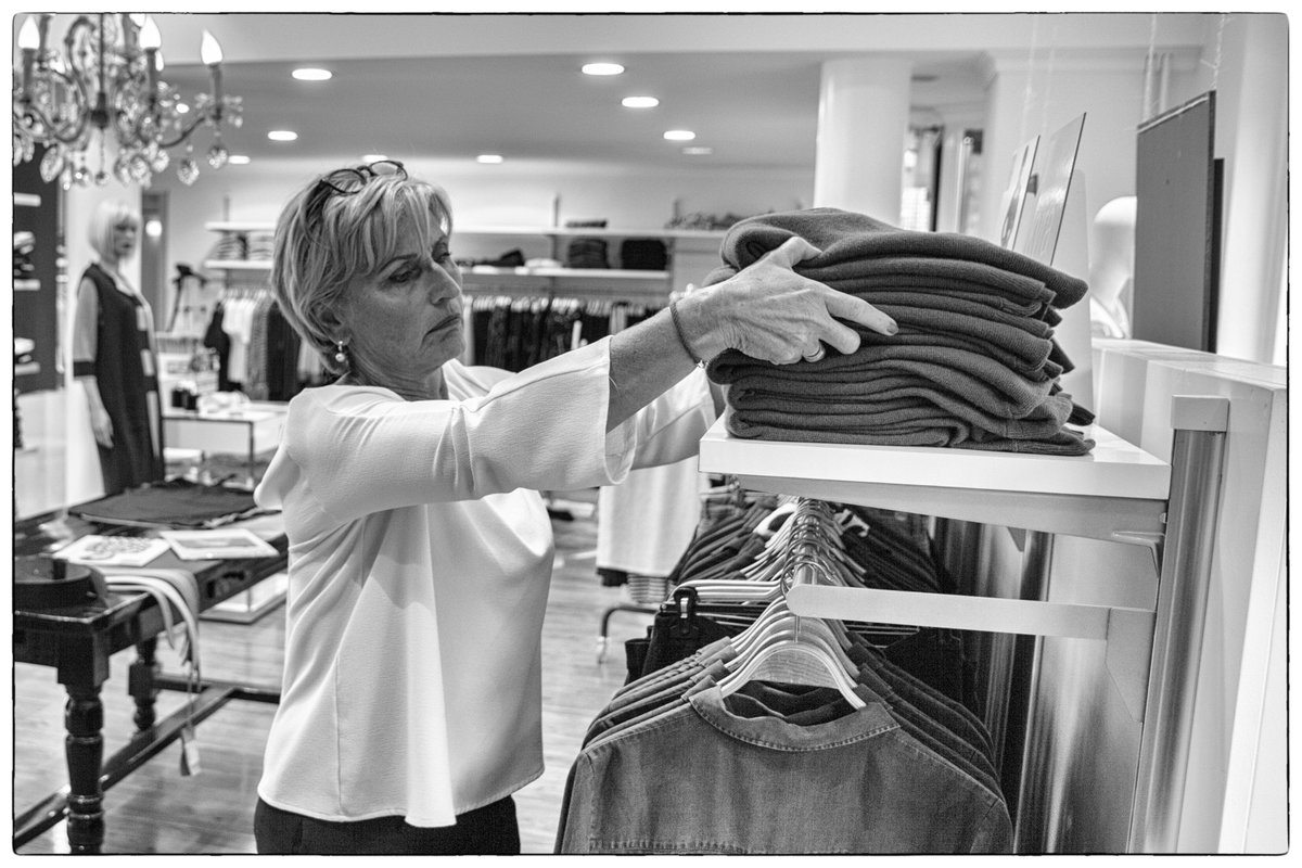 sabinadamesmode's tweet photo. Zaterdag 9 september showen 6 modellen de nieuwste trends voor u! 
Vanaf 14.00 uur! 
mmv: DJ martin en #NIKITAKINDERMODE! https://t.co/qMbT7PgqMm