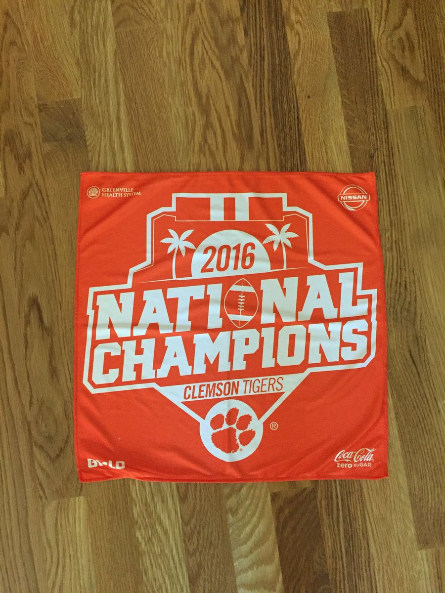 TigerFanForum's tweet image. Miss last weeks game? Don’t worry            ✅ Follow us
&amp;amp;
✅ RT 
for a chance to win 1 of 4 of these NC 🐅 rags! #Clemson #ALLIN