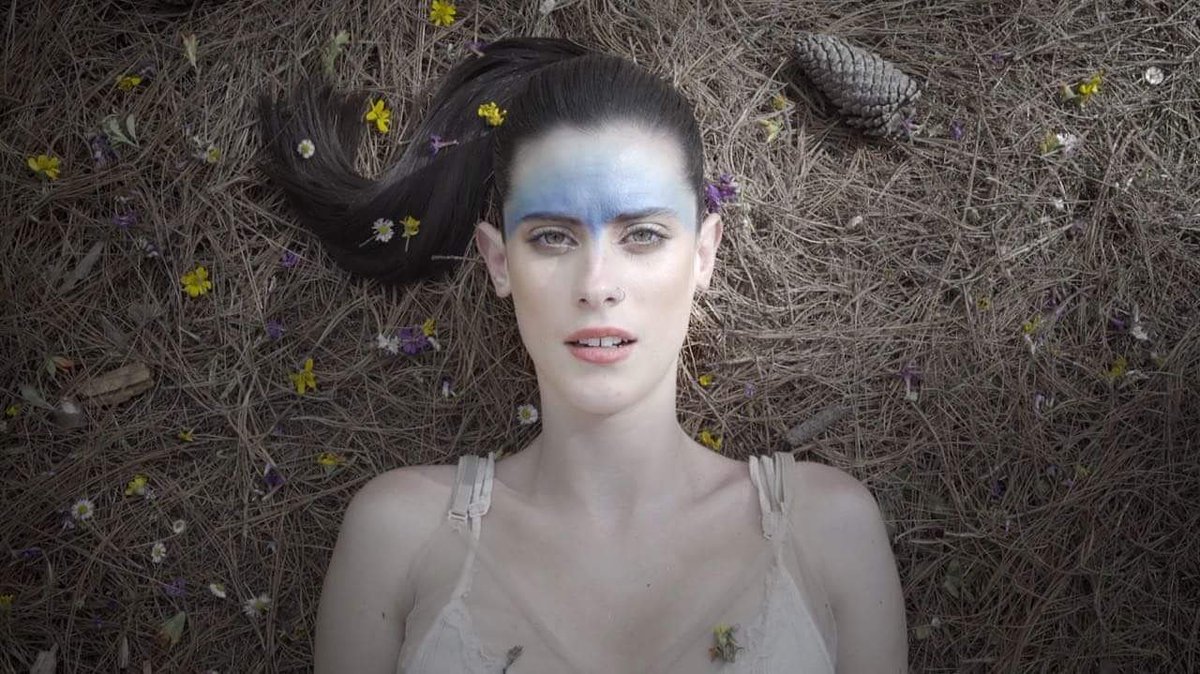 entono_mx's tweet photo. El segundo sencillo del nuevo disco de @MatildeBand ya tiene video, ya lo vieron?.
https://t.co/B4kMGWXijv
#tres #matildeband #musica https://t.co/vDCQ8C7ppo