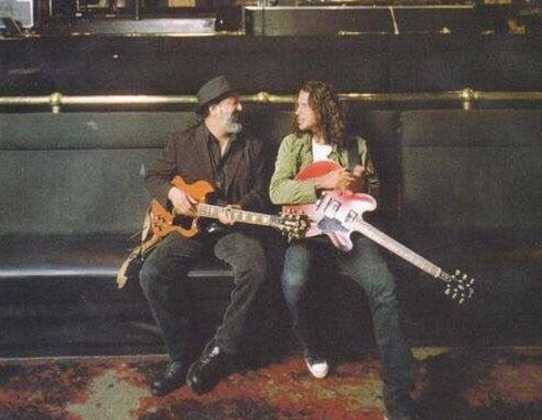 Happy birthday Kim Thayil      Latin America loves you  