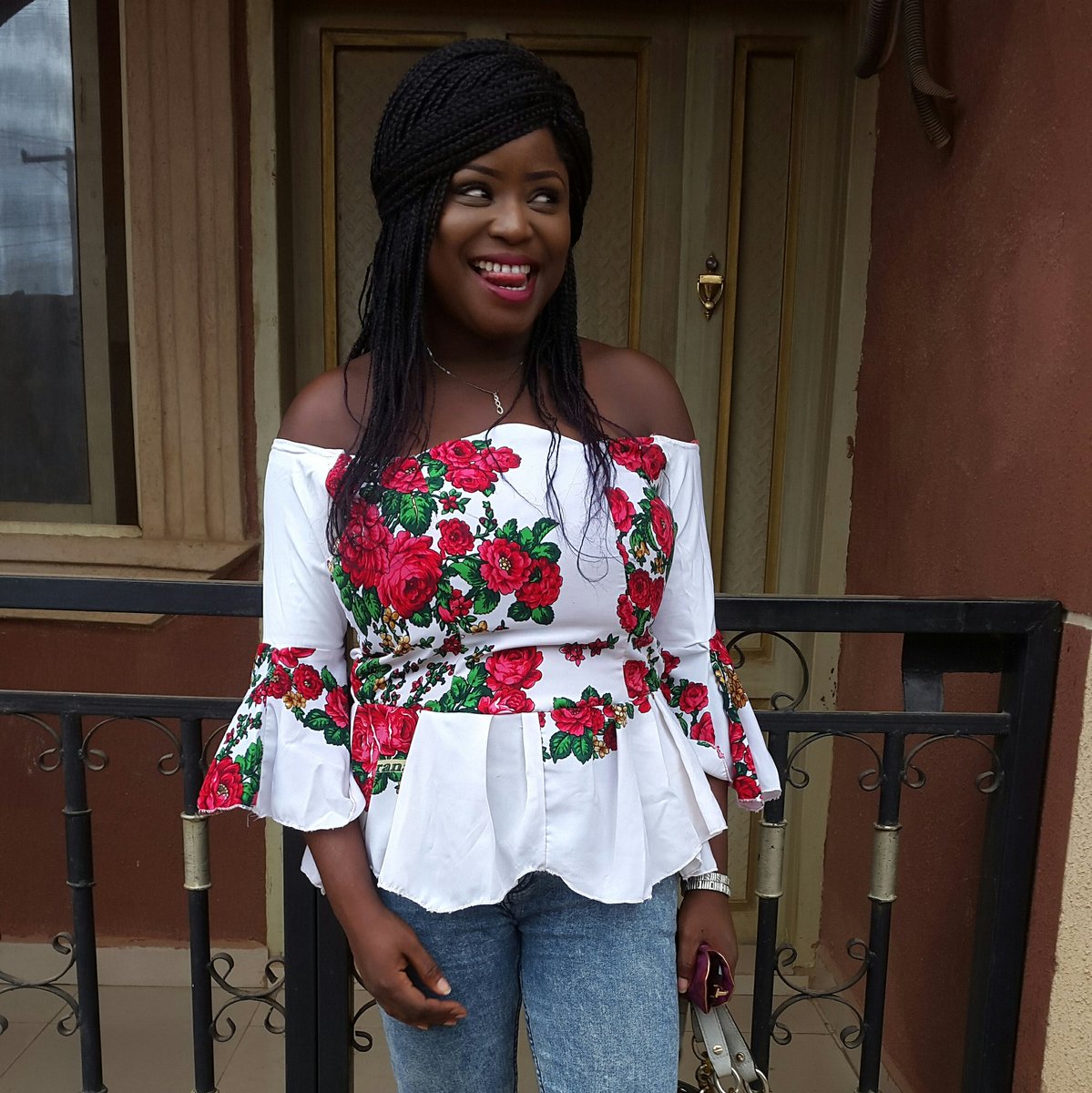 Tourller's tweet photo. Beautiful #boxbraidwig is available at an affordable price. Kindly RT https://t.co/XFelxpE6cx