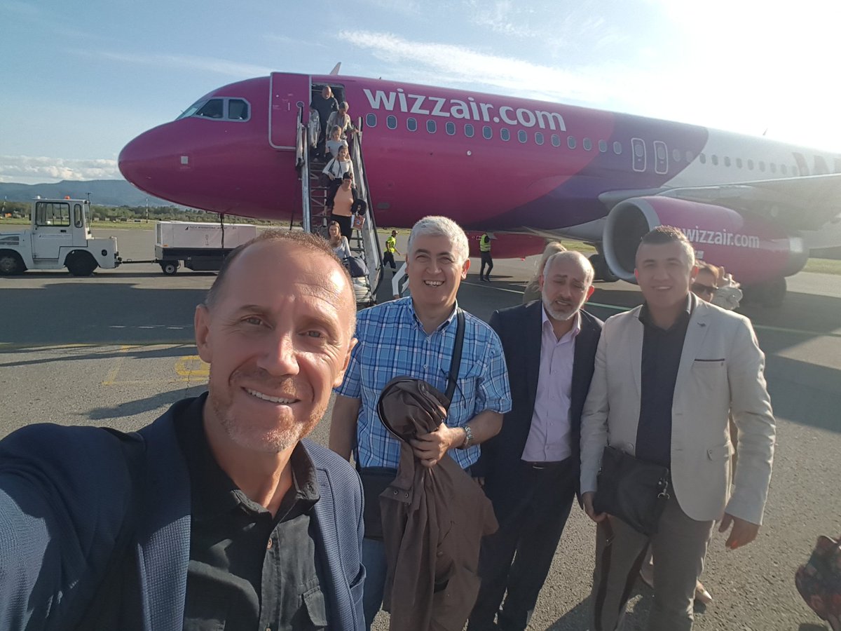 iMisirlioglu's tweet photo. Balkanreise auf politischer Ebene kann in #Tuzla starten. 
#Bosnia 
#bigpartei 
#bigpartisi https://t.co/VHty8Lc7dx