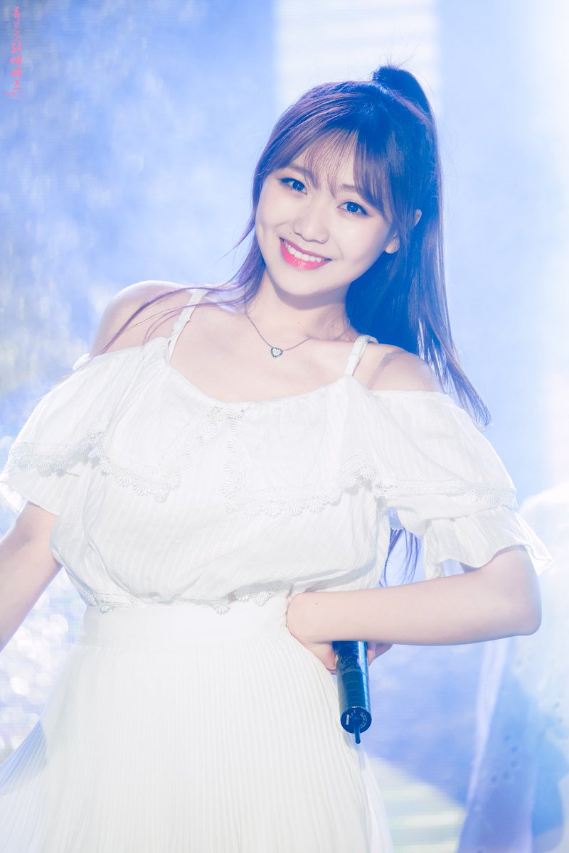 1700901 직지 음악회
#러블리즈 #Lovelyz #1위그룹
#류수정 #수정 #Sujeong #スジョン
#류블리
#Alwayz

늘 고맙고 사랑합니다.❤️