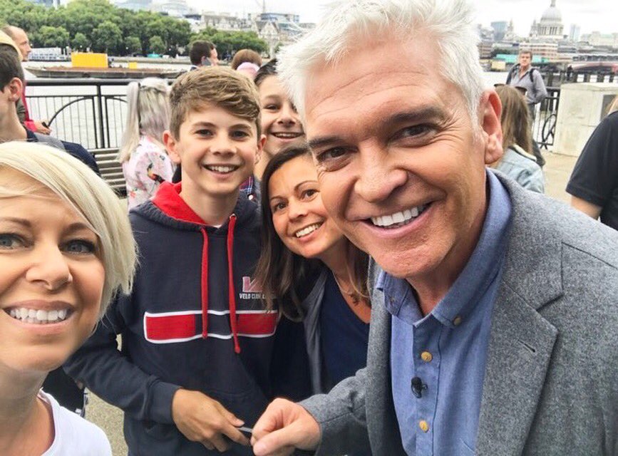 Shoequeen100's tweet photo. @Schofe Thank you for being so obliging with selfies today, a great end to the last day of the summer hols @Schofe #perfectgent https://t.co/qRXeJf7yNS