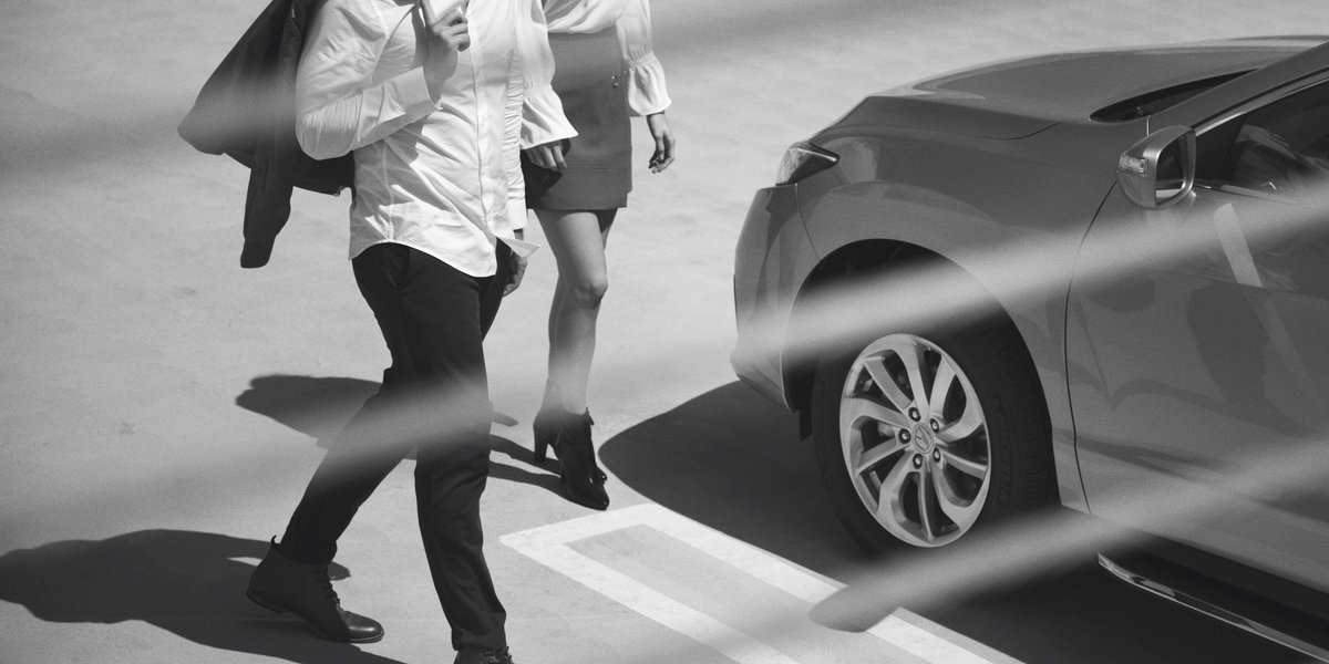Acura's tweet photo. All lined up for a #LaborDay road trip in the #RDX. https://t.co/i9hibmvshK