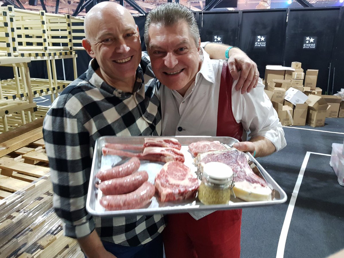 farmisonUK's tweet photo. We had a fantastic day yesterday, showcasing our meat for @dariocecchini@chef_amar @RichardHTurner to judge at #Meatopia2017 #eatbettemeat https://t.co/Yx4tnYPZvW
