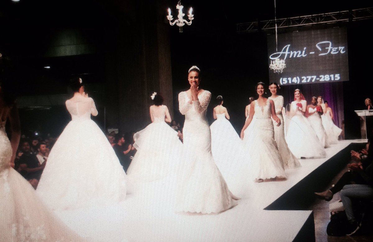Next fashion show is at 4pm at Place Bonaventure don't miss it! #marionsnous #weddingexhibition