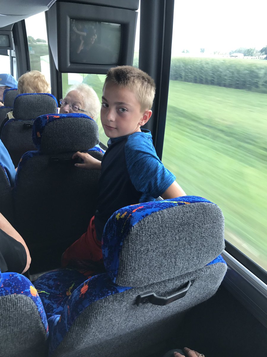 kellih15's tweet image. Laker fan Elias turns 9 today!! All he wants is a Laker championship win!! Happy Birthday!! 🎉 @laker_blue