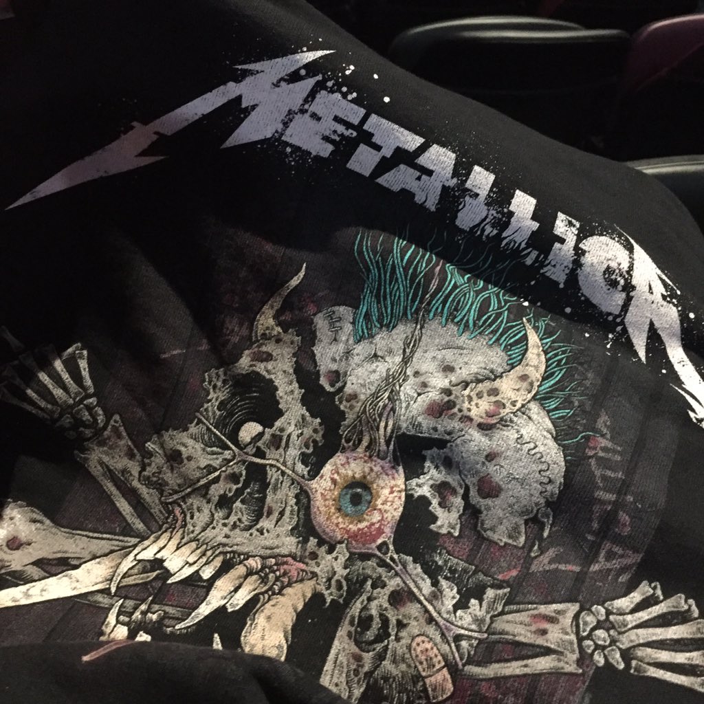 nailfinity_blog's tweet photo. Net zo'n ontzettend leuk shirtje van Metallic gescoord! #metallica #killmenow #sarcasm #metinamsterdam #ziggodome https://t.co/P1s4y7gLMg
