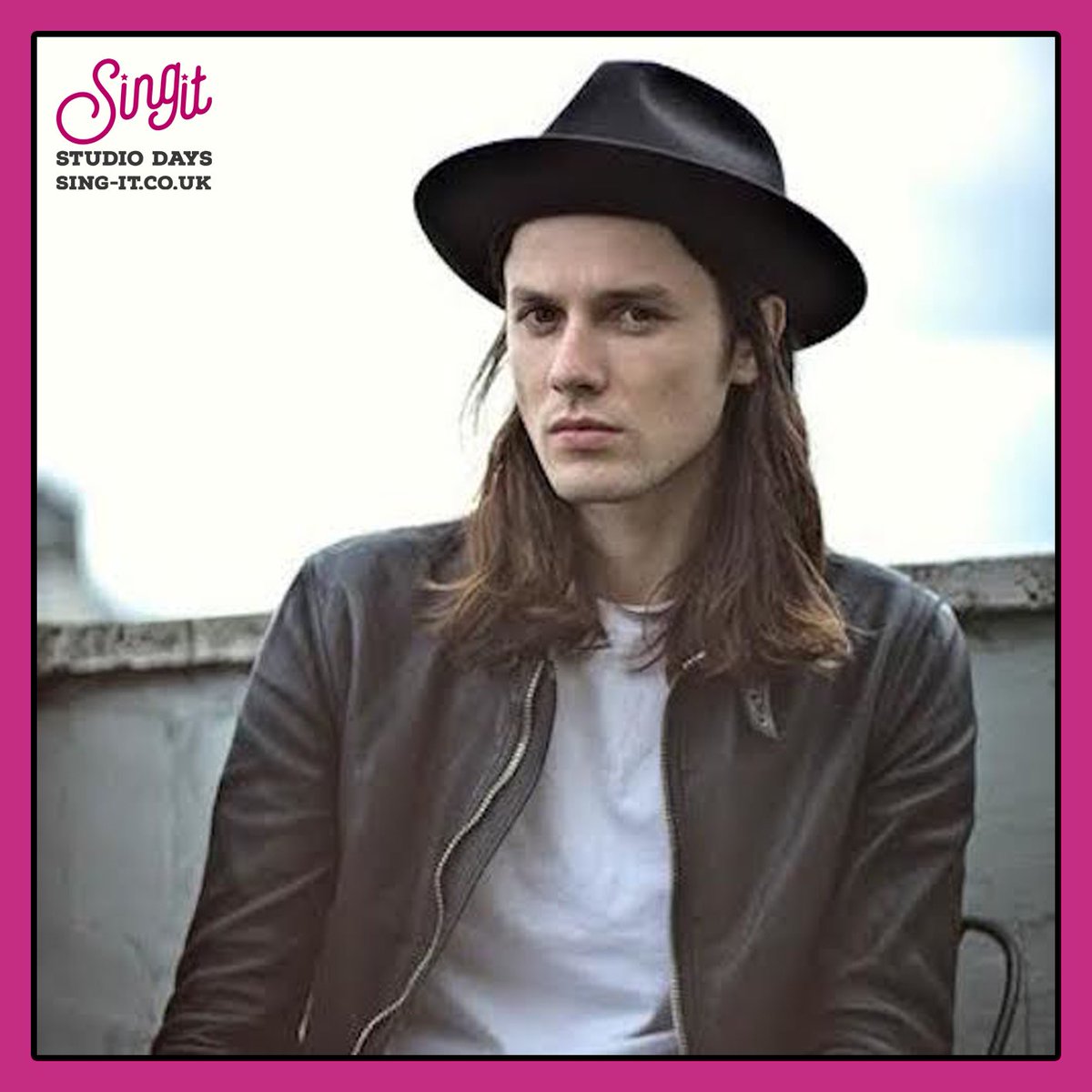SingItStudioDay's tweet photo. Happy birthday @JamesBayMusic 🎵🙌🏻🎂🍾🎤❤🎉 https://t.co/k48GHqAf1s