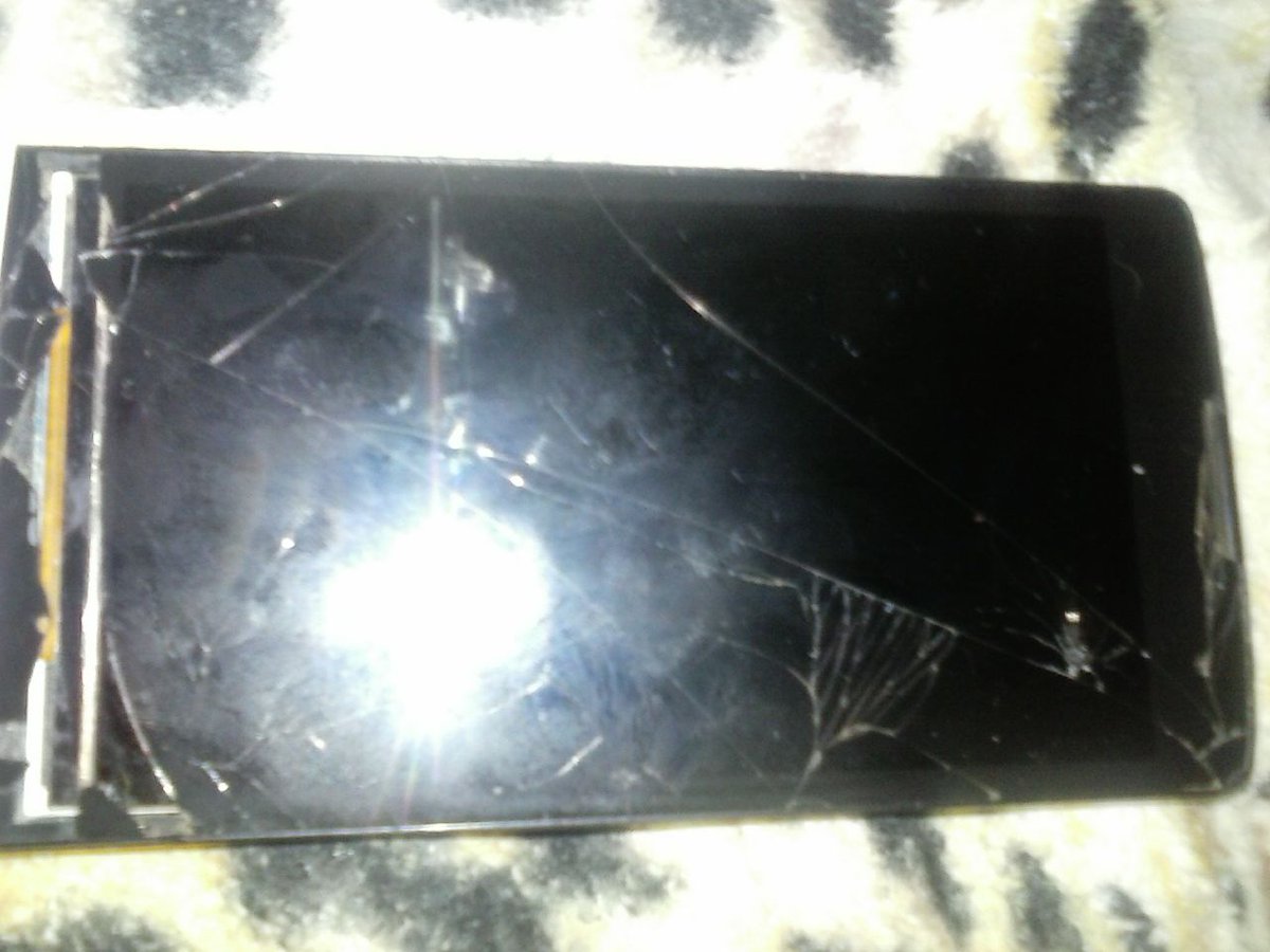 Ícärø ·-· tweet media