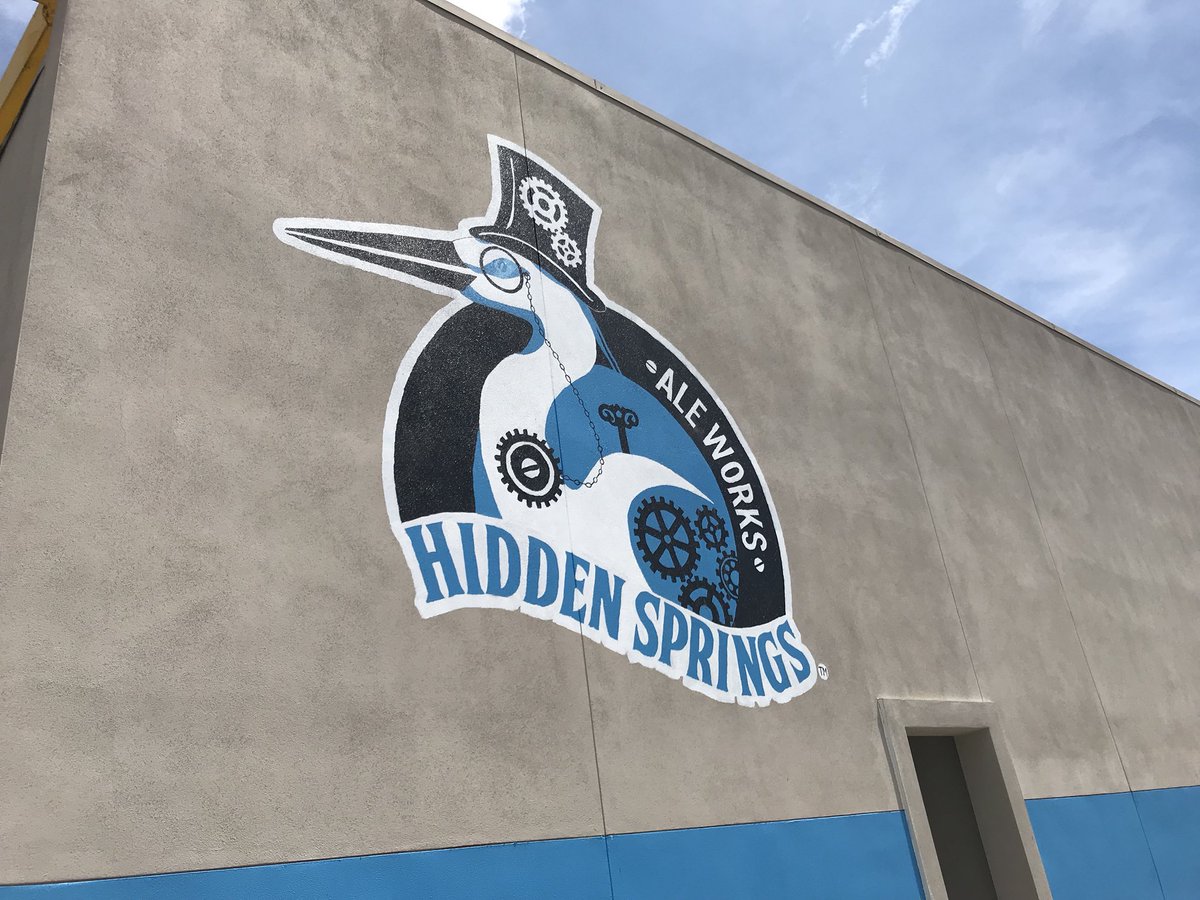 bd94s10's tweet photo. Tampa Bay check out Hidden Springs Ale! Such a great spot @HiddenSpringAle @VisitTampaBay #AleWorks https://t.co/4KGS0NEvcL