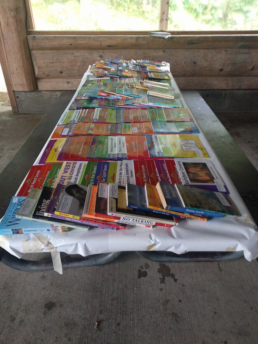 JNUrain's tweet photo. #JuneauEdAssoc #freebooks at the #LaborDay picnic. @JuneauSchools https://t.co/owKH4OI07p