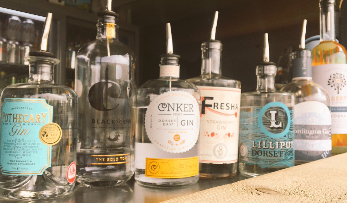 DorsetCherryBar's tweet image. @Dorset_Hour our Cherrybar is now available for Weddings &amp;amp; Event hire 🍒🍸🍹🍺