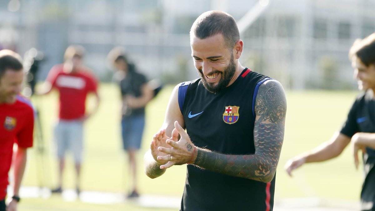 FCBarcelona_cat's tweet photo. 📷💪🔴🔵 #ForçaBarça https://t.co/6WnuS9PWgH