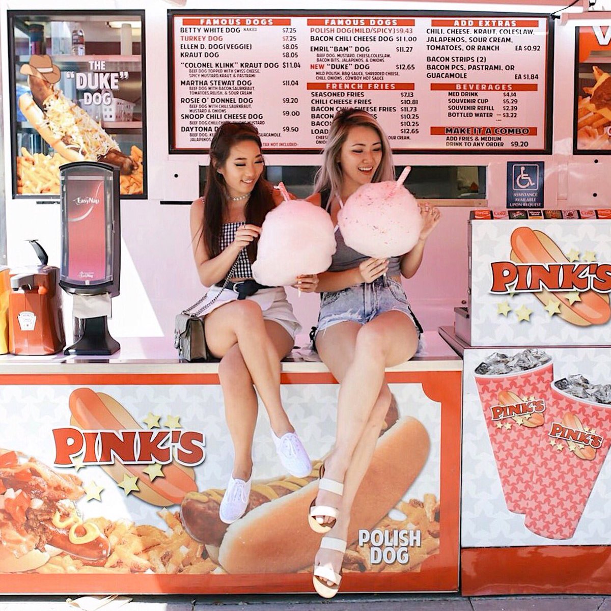 Hey girl, you're sweeter than cotton candy. With <a href="/kkarmalove/">Kkarmalove</a> <a href="/ccl7lcc/">Celine Linarte</a> at <a href="/lacountyfair/">LA County Fair</a> #LAfair #foodie