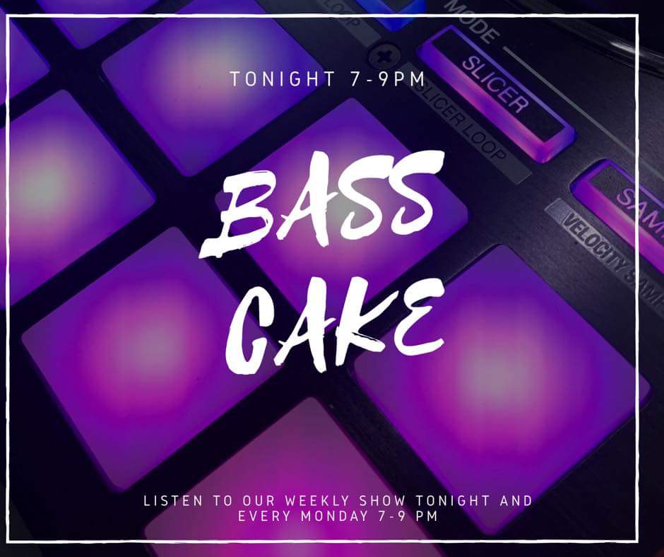 BasscakeDJs's tweet photo. #Basscakelive #nottinghamdj #nottinghamdjs #teamwork @djmiouk @DJSILKYD @jaysnipesdj #DJ #live #uk #ukdj #facebookstreamLiveStream https://t.co/Yj6YKeMbui