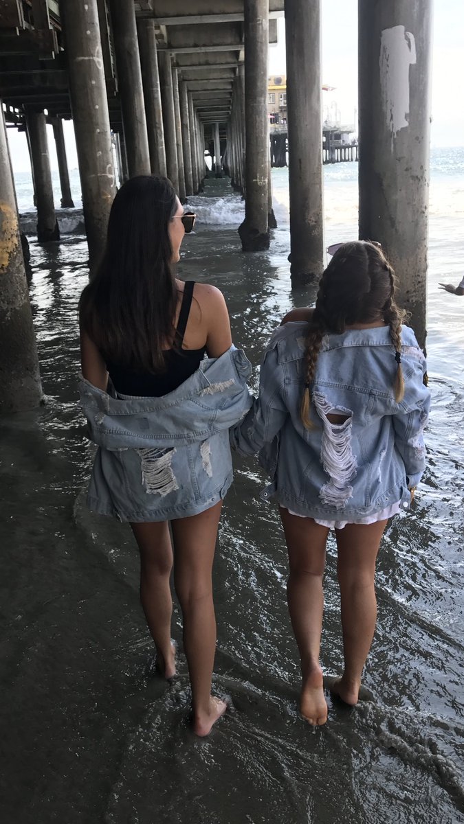 cvertes224's tweet photo. I ❤️ CALI https://t.co/3YdDJ5wB5I