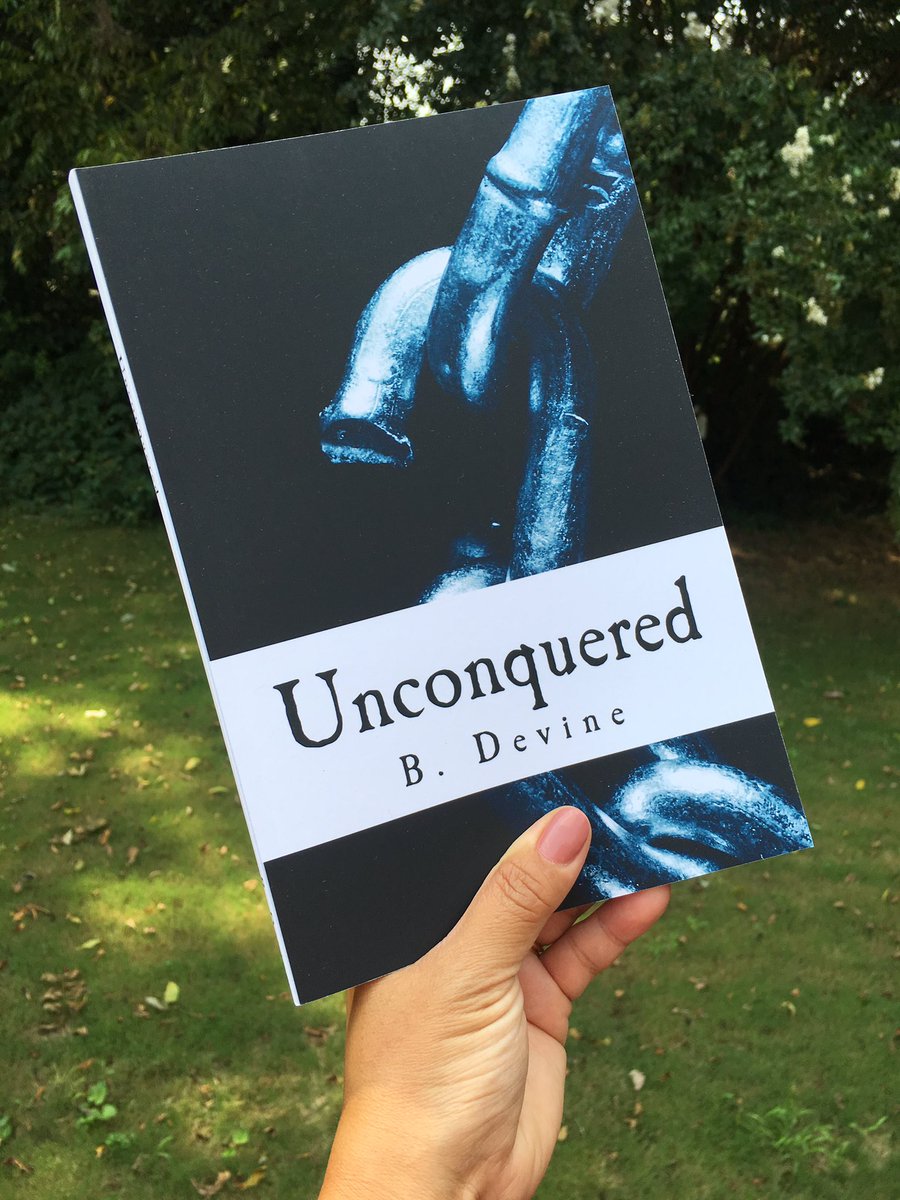 growintowings's tweet photo. So this arrived, and I'm so excited to start reading it. 😍
#bdevine #bdevinepoetry #unconquered #book https://t.co/xzd9zp6Bes