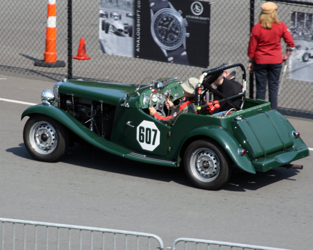 JBracing_handle's tweet photo. More Vintage #hf35 at @limerockpark https://t.co/gP7IWnRr1q