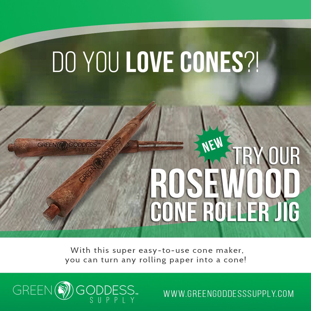 GreenGoddessSup's tweet photo. Now trending: Rosewood Cone Roller Jig
https://t.co/AqZjFSr73j #ryocones #ryo #coneroller https://t.co/OeXLuvMEYn