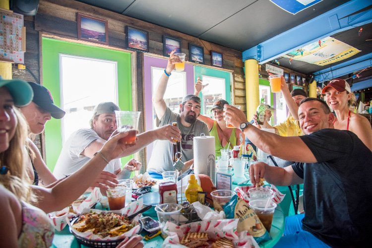 WallersSML's tweet photo. Cheers to a wonderful season! Thanks so much for making it special, everybody. https://t.co/AMlc9aw1il