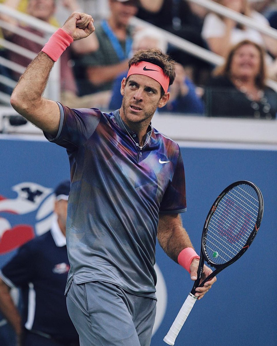 SC_ESPN's tweet photo. ¡Heroico! Del Potro dio vuelta un partidazo y venció 1-6, 2-6, 6-1, 7-6 y 6-4 a Thiem para avanzar a cuartos de final del #USOPENxESPN. https://t.co/5KIYCs0ksC
