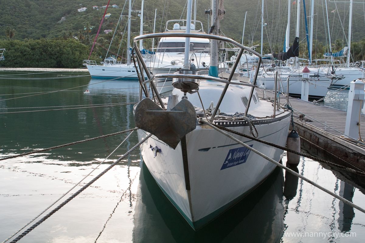 nannycay's tweet photo. #Irma prep on the docks as the sun goes down...

#BVI #Irma https://t.co/JbDsksoJVg