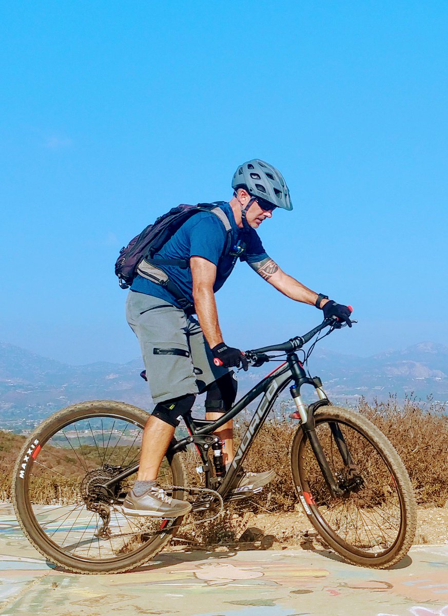 trselbrede's tweet photo. Jeff rollin the @NorcoBicycles Fluid from @powaybicycle @delsurbikes #weridehere #mtb #norcobikes #fluid #maxxismtb https://t.co/fIhrbSNuOE