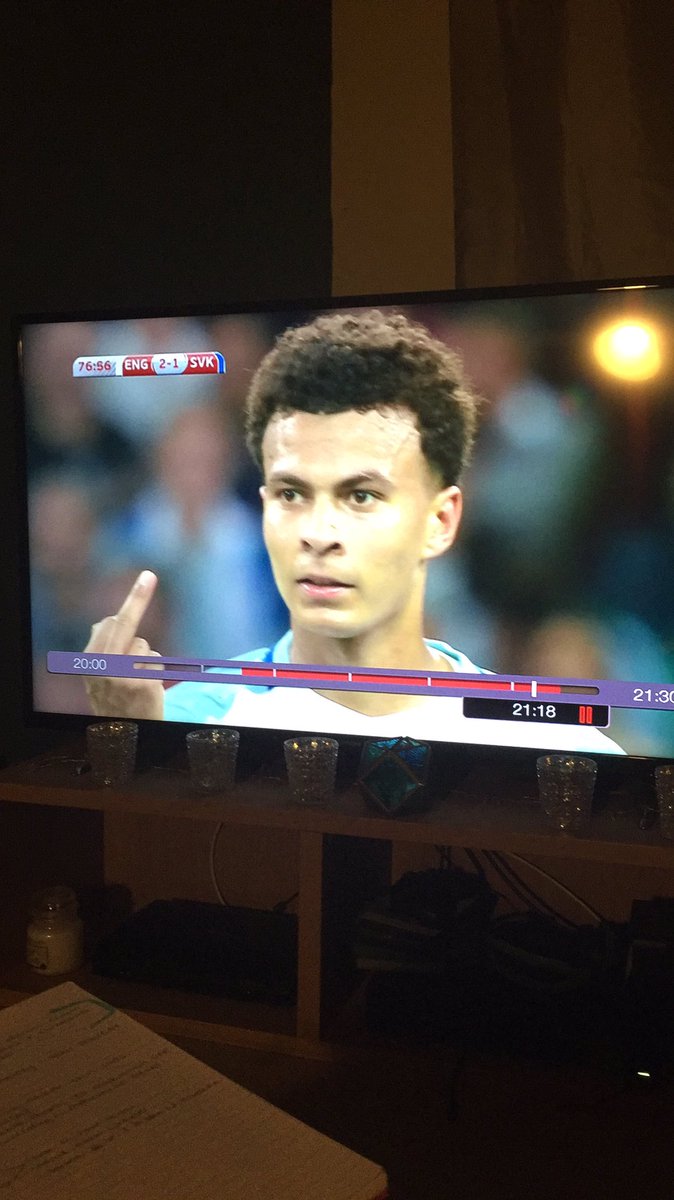 AlexMartin60's tweet image. Gotta love Deli Alli #ENGSLV @England