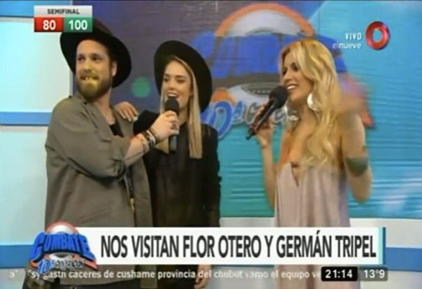 belleelaurita's tweet photo. ยกEstuvieron los genios de @flootero y @tripA_germAn en la #SemifinalCombate y la rompieron cantando y jugando!๐๐ป๐ถ๐โค๏ธ https://t.co/a0a2NHQc5s