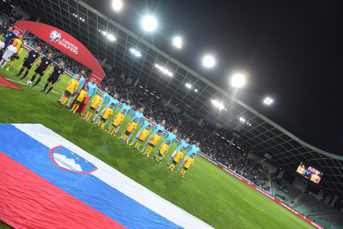 nzs_si's tweet photo. #SLOLIT | 4:0 | ⏱90'+3 Danes je v Stožicah zbralo 6230 navijačev. Hvala vam! #SrceBije #WCQ https://t.co/uIqrZhnltl