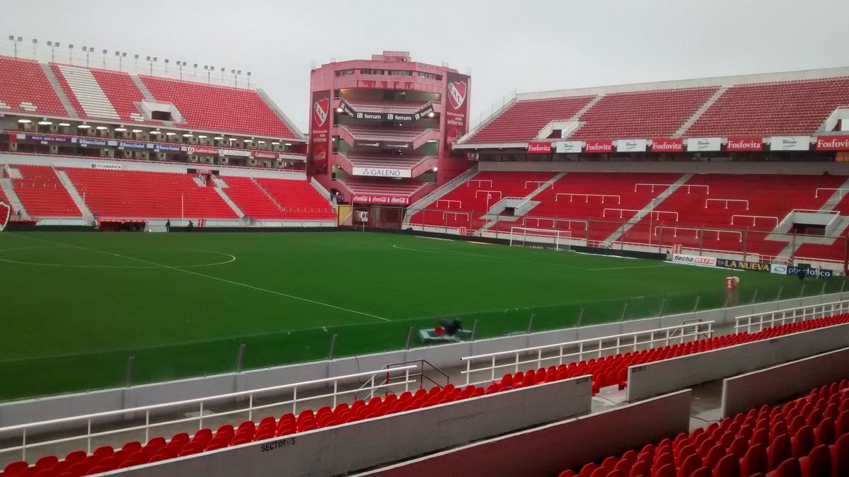 SiempreDelRojo's tweet photo. No tenés Estadio, Gorosito... Que maravilla ( y que vieja mi frase) https://t.co/IA2XsZPvGh