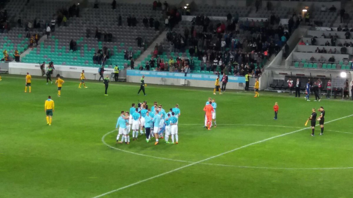 mercator_sl's tweet photo. Bravo fantje💪, čestitkeeeee 👏👍🔝⚽️ #SLOLIT #SrceBije https://t.co/8NGESTHn73